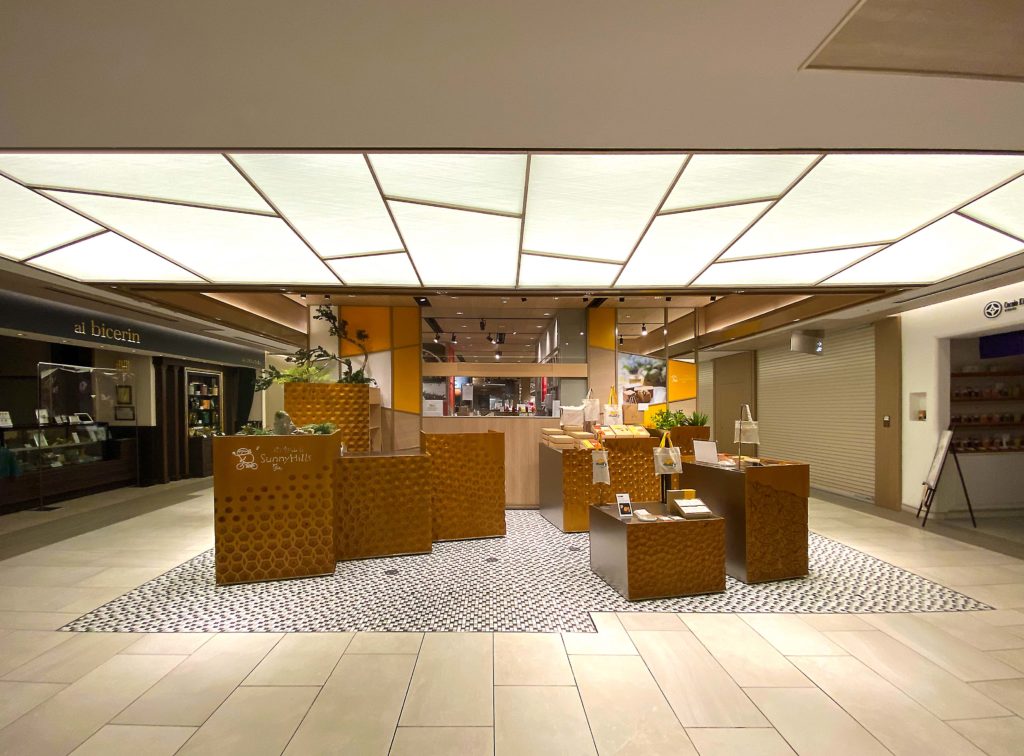 SunnyHills　Ginza Six店